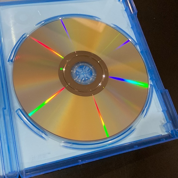 Star Trek: Into Darkness - Blu-ray & DVD Combo Set - Picture 5 of 5